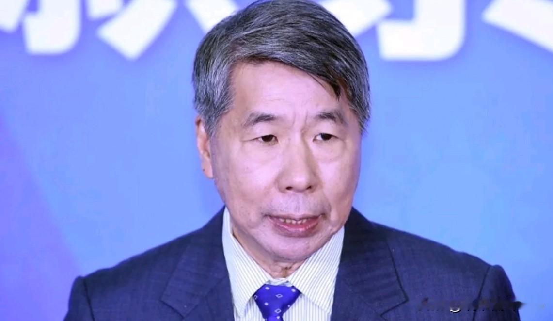 郝龙斌不参加辩论之后，张亚中出来表态了！9月18日，张亚中表示，郝龙斌与其他两位