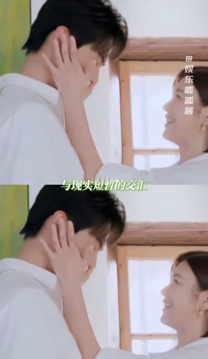 演员入戏不奇怪。但把剧里的「六年时间差」，精准复刻到微博发布时间上——周柯宇那条