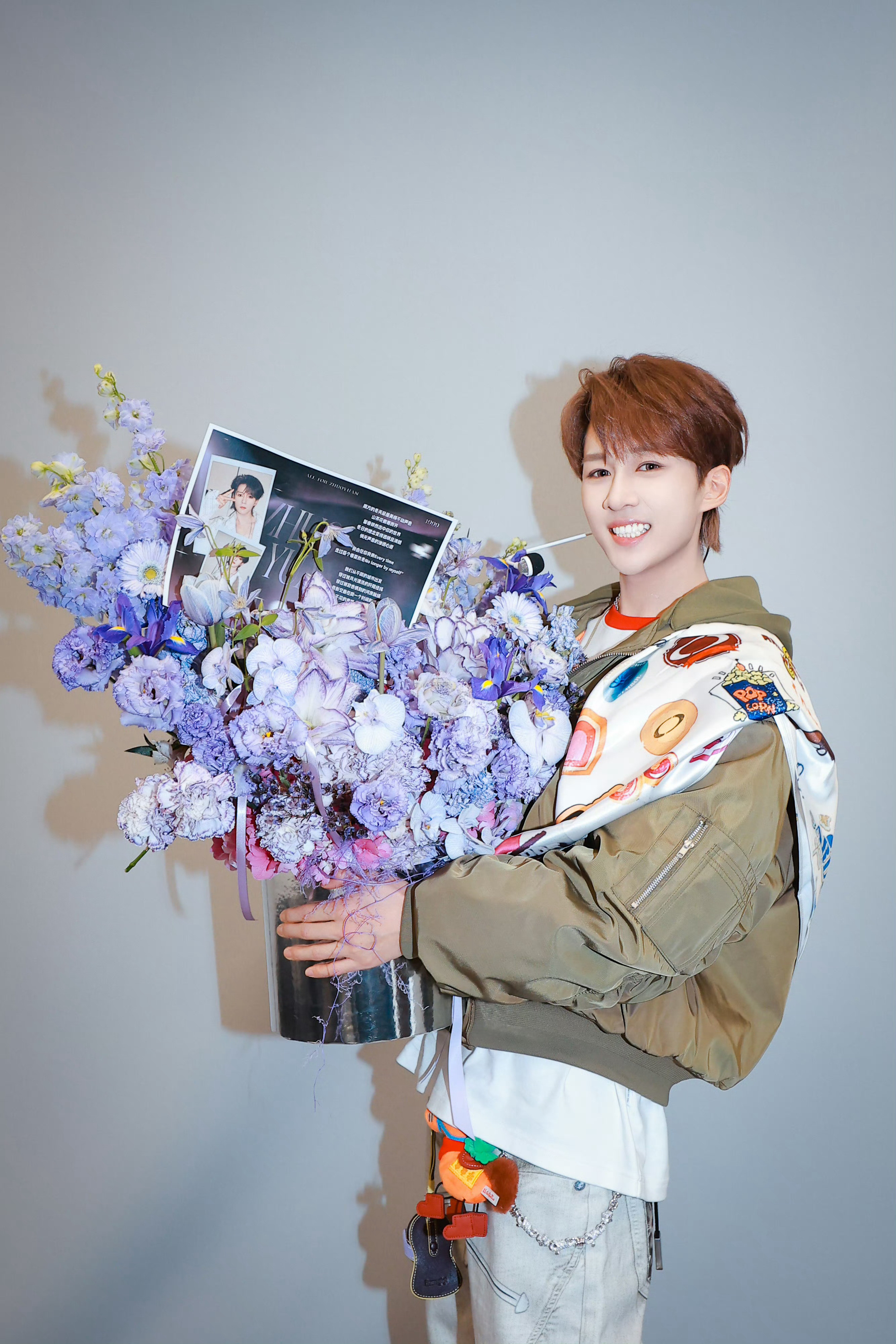 卓沅💜卓沅的心动日常轻松自在的步调，配上阳光般灿烂的笑容，不经意间就触动