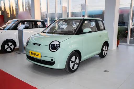 同样5万左右，买新款长安Lumin205km香沁款，还是二手301km蜜沁款？我