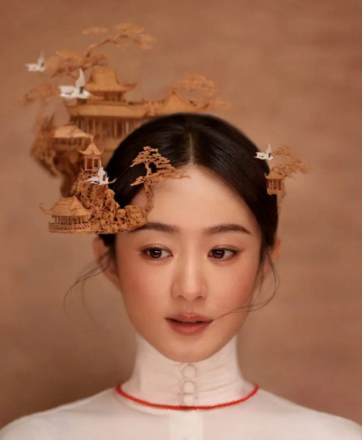 这次审美真的很可以啊，赵丽颖与发型师方可再合作了，造型灵动又很有古韵，越看越有味