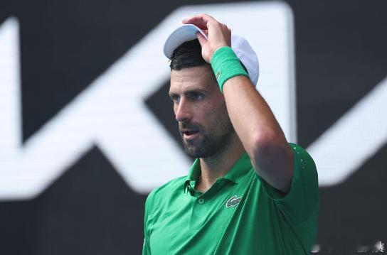 澳网男单：德约0-2落后时穆塞蒂退赛，连续两轮保送晋级四强1月28日讯澳网男单