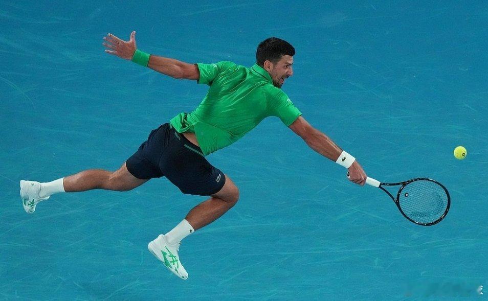 德约科维奇3比0马丁内斯澳网男单三盘未面对破发点，德约科维奇3-0马丁内斯晋级