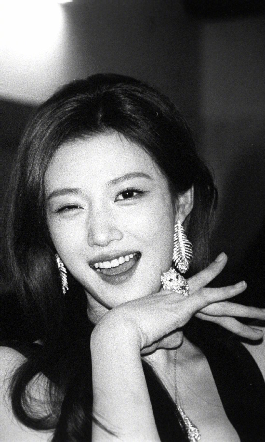 卢昱晓千金感好浓