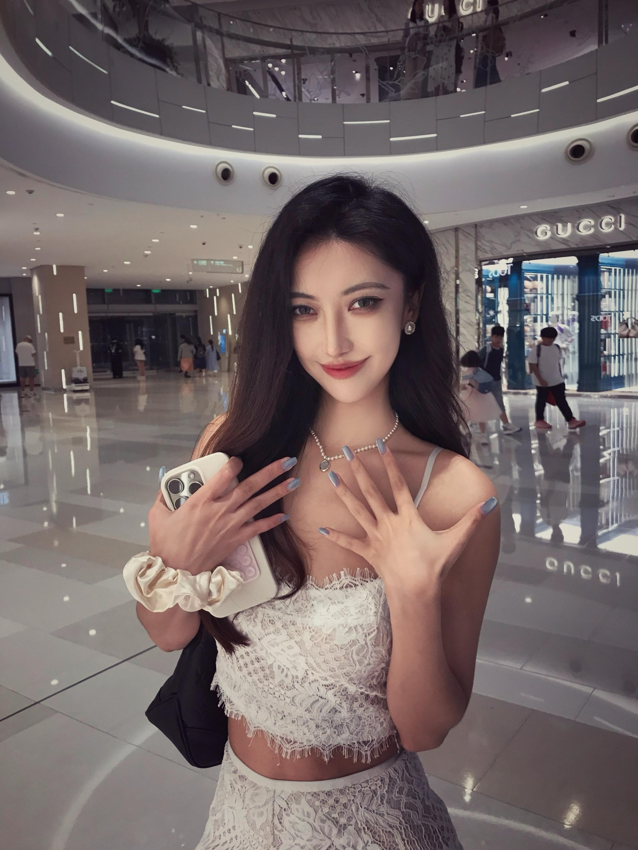新美甲💅。