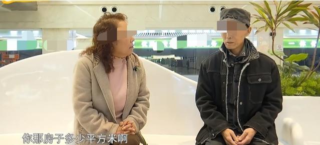 68岁的大妈，为了寻找属于自己的爱情，决定疯狂一把。辛辛苦苦坐了一夜的火车去相亲