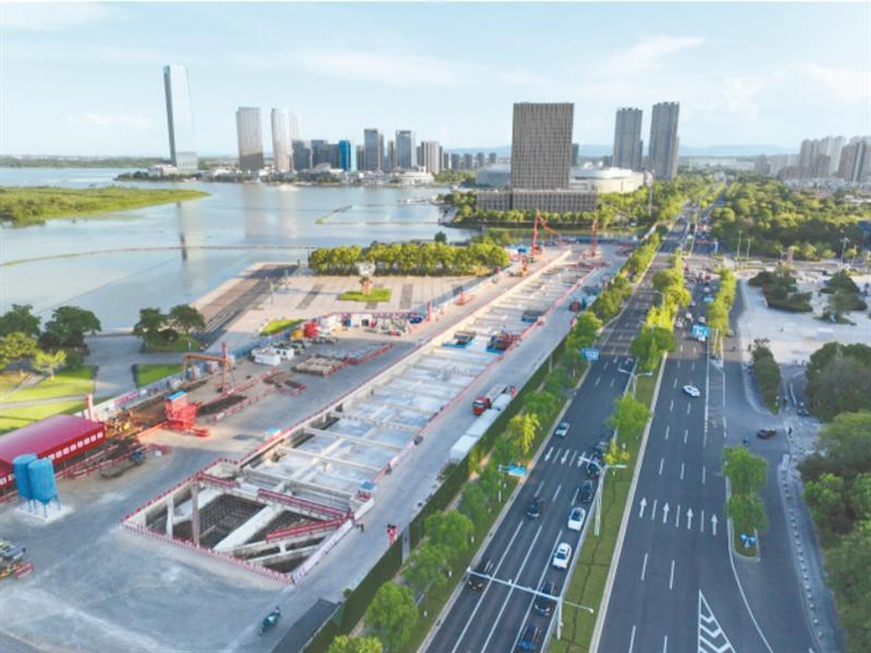宜兴城市地铁加速建设，宜兴到无锡的轨道交通值得期待。截止7月30日，锡宜S2线建