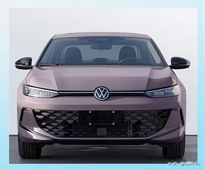 大众的设计师是如何毁掉自己的经典车型的？咱就拿桑塔纳、帕萨特、朗逸这三台车出来