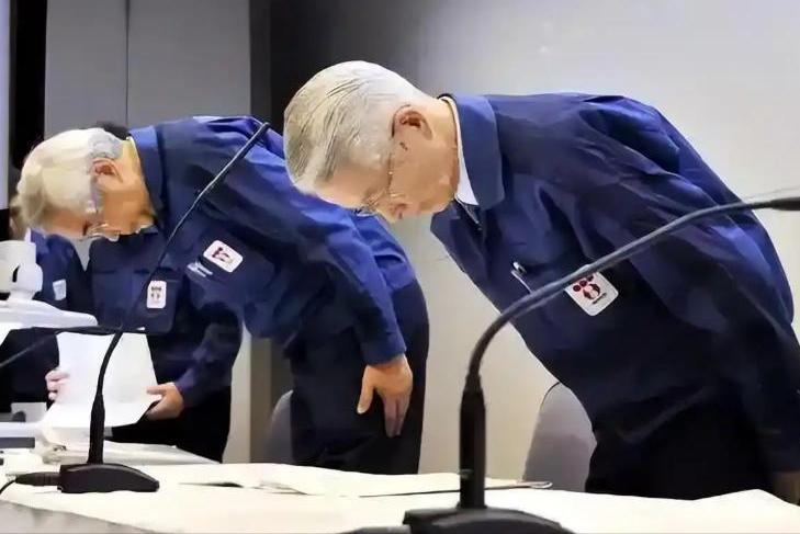 高市早苗这下真慌了！打蛇打七寸！中国全面断供开始，日本多行业停摆，4月14日，日