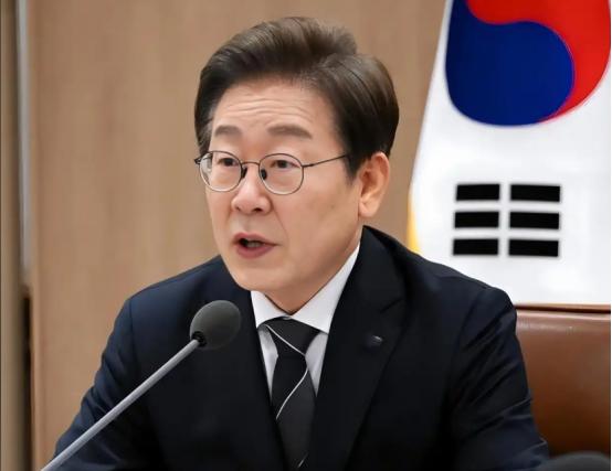 李在明没想到，他会被“自己人”拖后腿，韩国收到了中方警告 6月8日，韩国总统