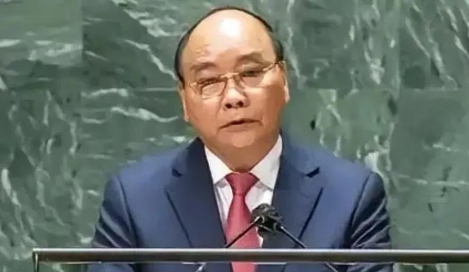 团灭！越南核心高官被解职的背后或另有隐情。越共中央近日解除阮春福、武文赏等