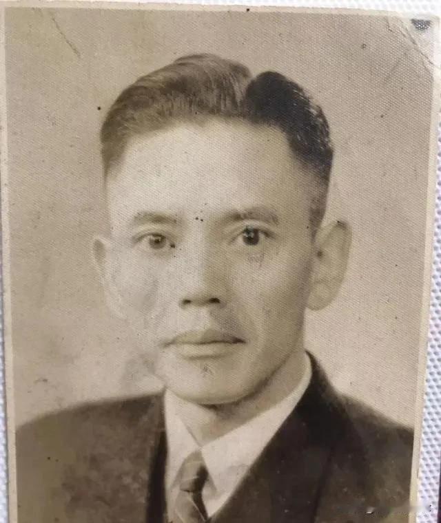 1949年军统教父余乐醒暗中通共，家中私设地下电台，毛人凤得知后为何迟迟不敢动手