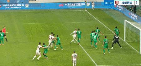 北京国安1比2成都蓉城廖力生这个球，国安不排除会迎来一个“评议三连”，从身体动