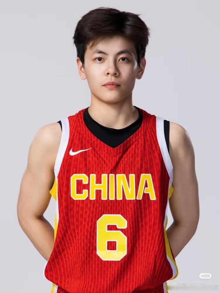 CBA饭圈毁掉了中国篮球，来自广东女篮的中国女篮队长杨舒予，来自广东男