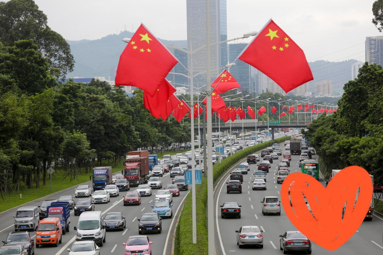 国庆假期8批人你属于哪一批？第一批：在家躺平，刷手机。躺平也是一种快乐，每天