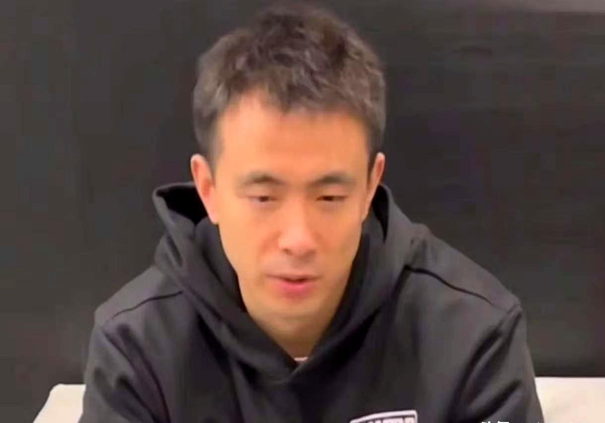 再输日本，男篮的世界杯之路，恐怕就走到头了。赵继伟把话挑明了，去冲绳客场，