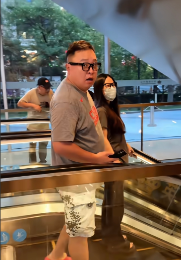 阎鹤祥找到了老婆还快有孩子了，所有人都在贺喜但是有一个人却坐不住了，那就是郭