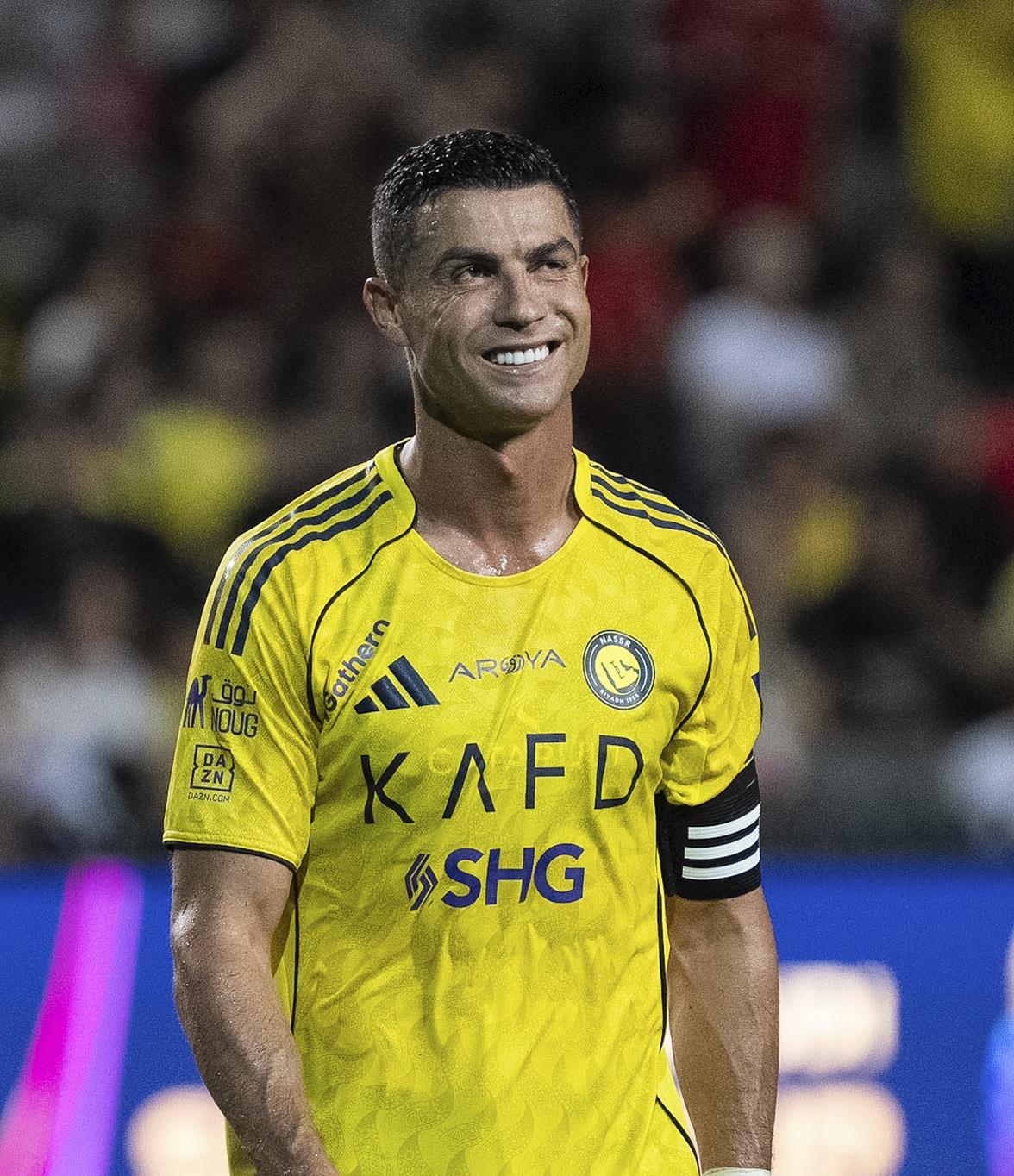 一觉醒来，C罗球迷的天又塌了！吉达国民4-0战胜达曼协作，超过了利雅得胜利排名