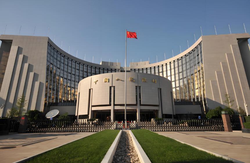信用卡数据不公布了，千亿逾期之后怎么办？我偶然在网上看到有人说，咱们国家的央