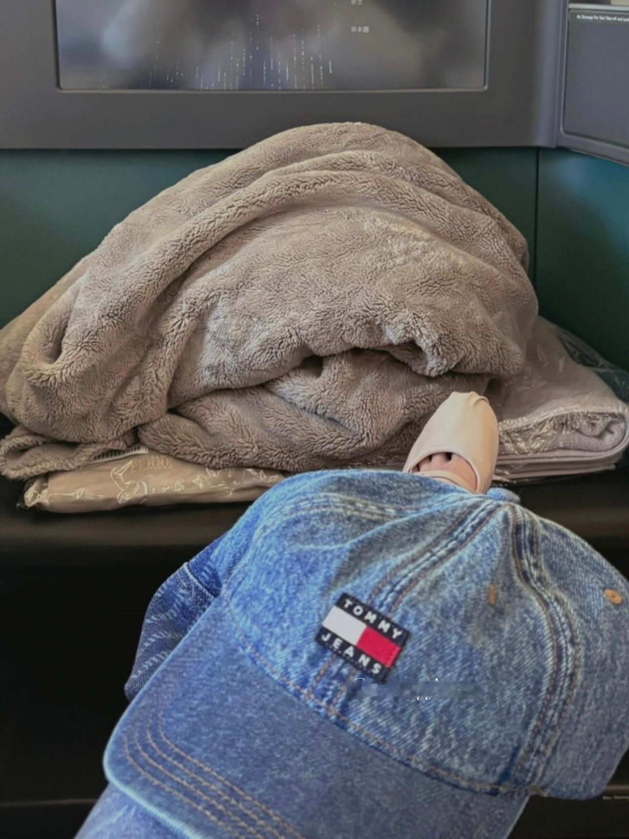 张元英ins更新张元英的日常生活照📷