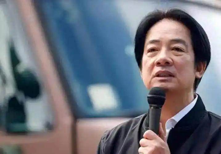 台湾方面正向大陆主动释放善意，近期，经核实，大陆多家航空公司陆续恢复了两岸直飞航
