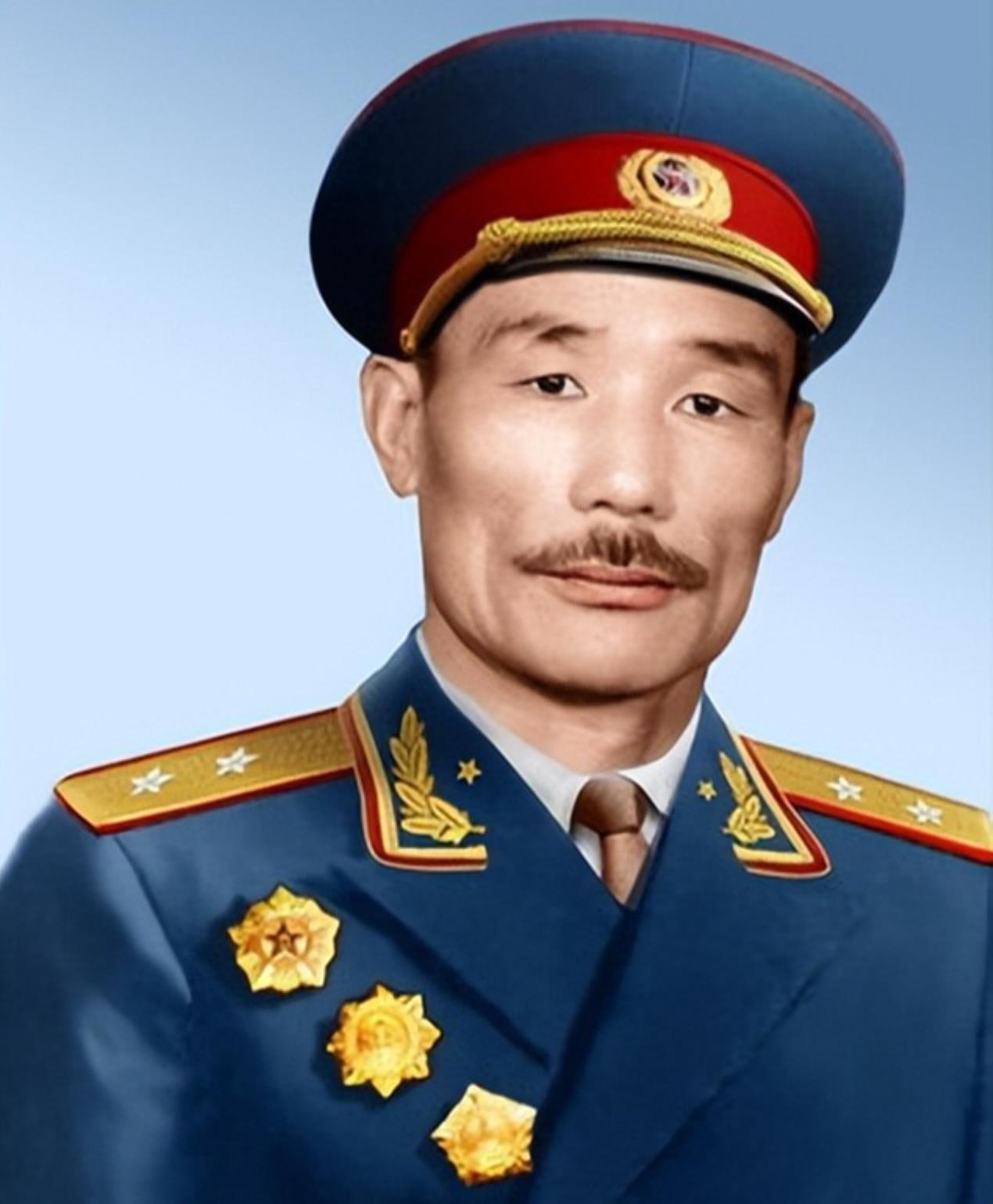1955年大授衔前，胡子将军孙毅给毛主席写信说，我只有从劳之苦，而没有建树之功劳