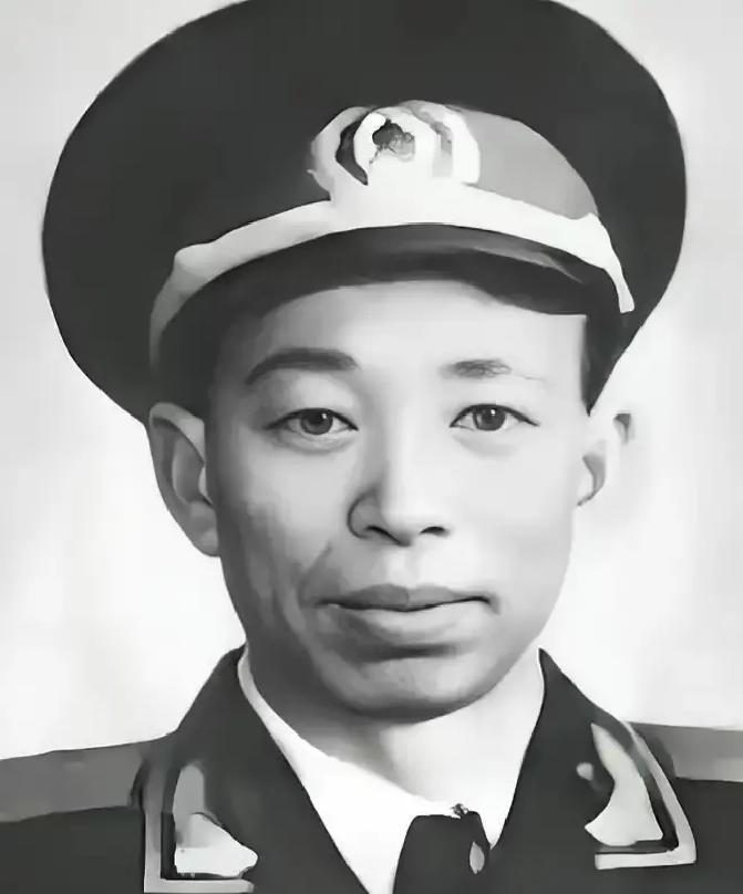 1945年，被八路军收编的独立第七旅首领上官子平下令处决团政委刘丰。临刑前，上官