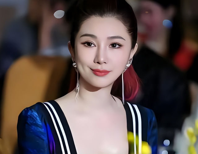 王励勤刚当上乒协主席,妻子就清空70万粉账号,网友:格局真大啊