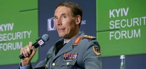 德国国防部乌克兰事务负责人弗洛伊丁将军最近说了一番挺实在的话。他觉得，只要欧洲国