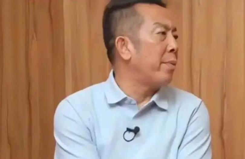 西贝老板公关太失败了，这点上要学学雷老板。三个女孩不幸车祸丧生，雷老板默默自我禁