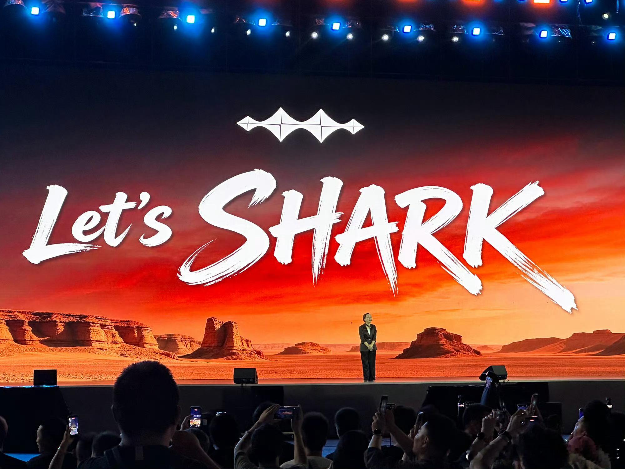 小梁说车比亚迪首款新能源皮卡命名为鲨鱼方程豹要把SHARK拿过来了，皮卡市场会