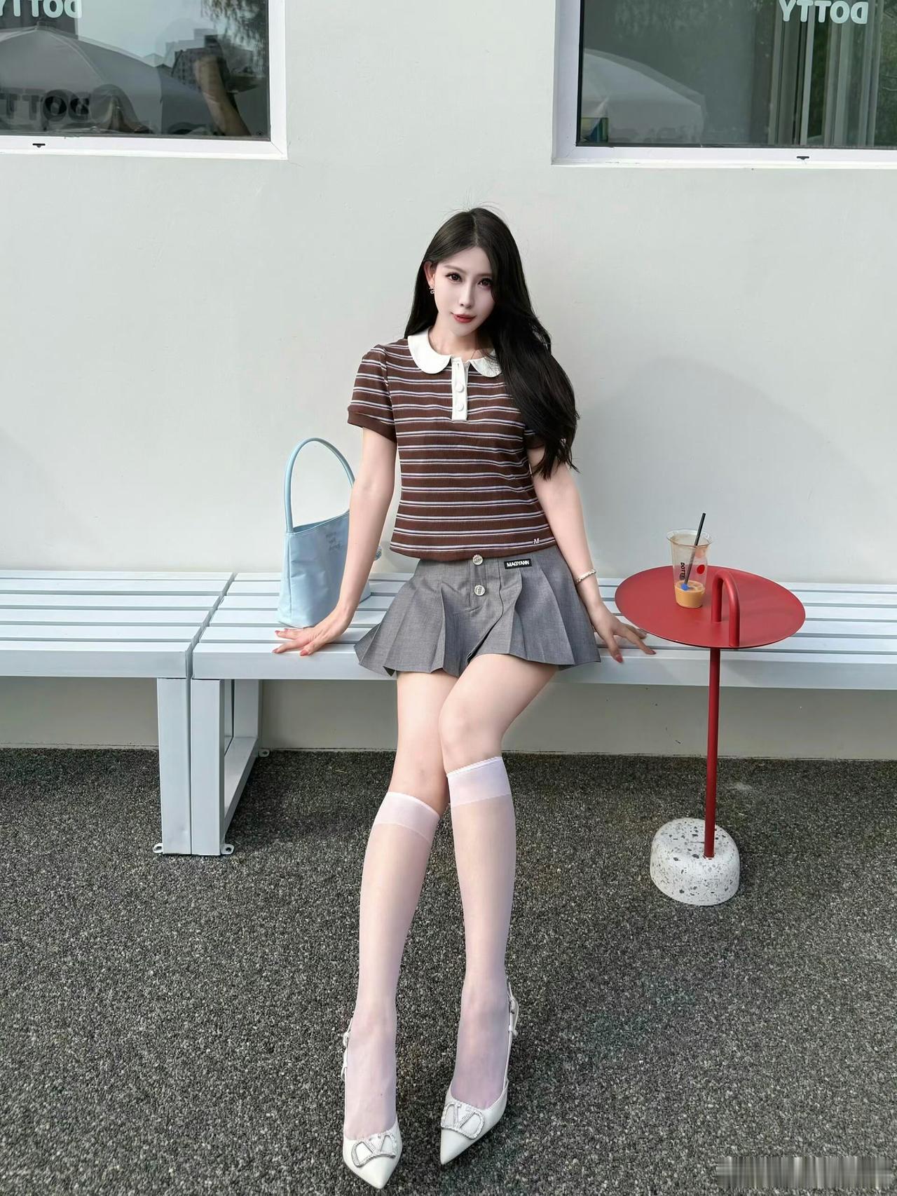 青春少女心❤️​​​怎样穿搭能显示出温柔的女生气质?