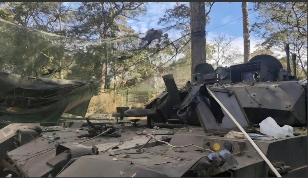 泰国一辆VT4发生了炸膛！有一说法是因为连续射击超过200发，泰国在使用过程中