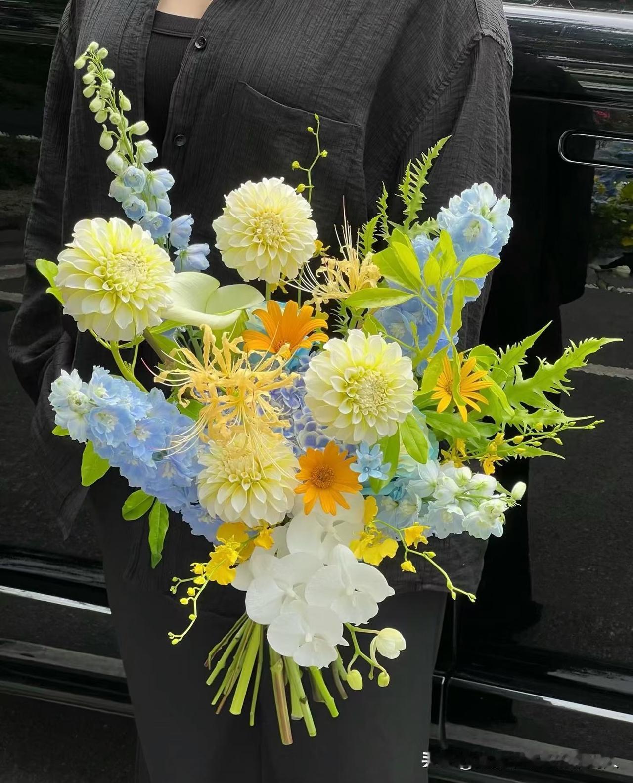 有个同事特注意养生，才40来岁，但每天只吃两顿饭，连续两年了不吃晚饭，而且晚上