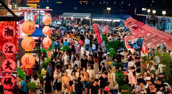 欧洲的物价高不高？这个应该这么说，3000欧在欧洲比3000人民币在中国过得好一
