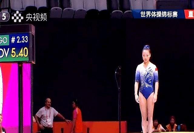 他跳空了，不是因为练得不够，是心里太满。十六岁上国家队，二十岁被当王牌，二十四