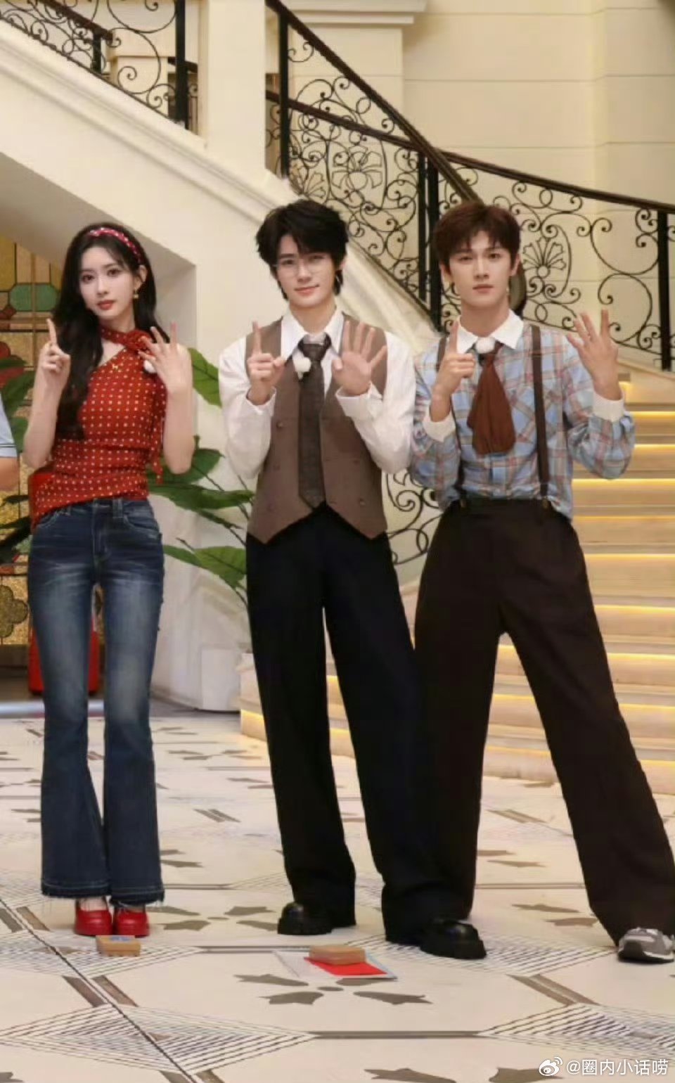 自从去年出圈后，怎么感觉张真源一直在通过捆绑李昀锐孟子义蹭热度。大家有感觉到吗？