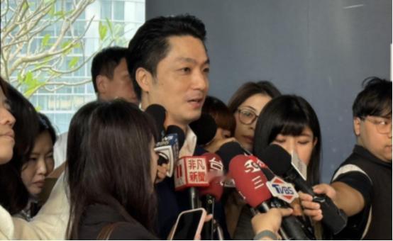 我们都看错蒋万安了！台媒爆料，蒋万安当众放话，台北市政府正在和大陆沟通，因为一些