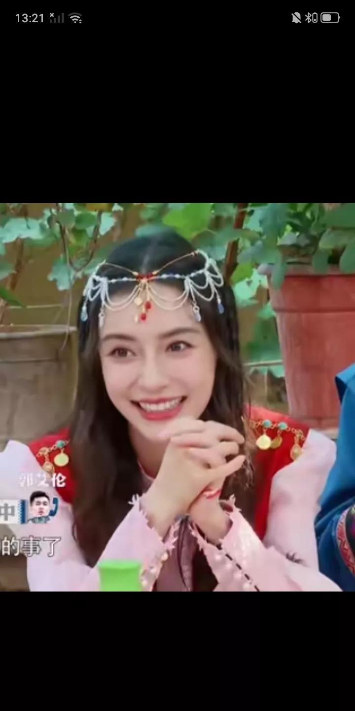 前不久，国内一线明星李晨，沙溢，杨颖在参加娱乐综艺节目时，现场致电郭艾伦，大漂亮