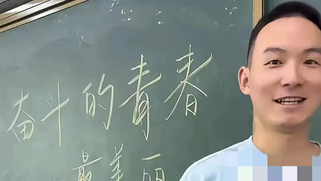 【给谢浩南的建议书】浩南同学，人红是非多，你就别做什么公益了！客观的说，你现在还