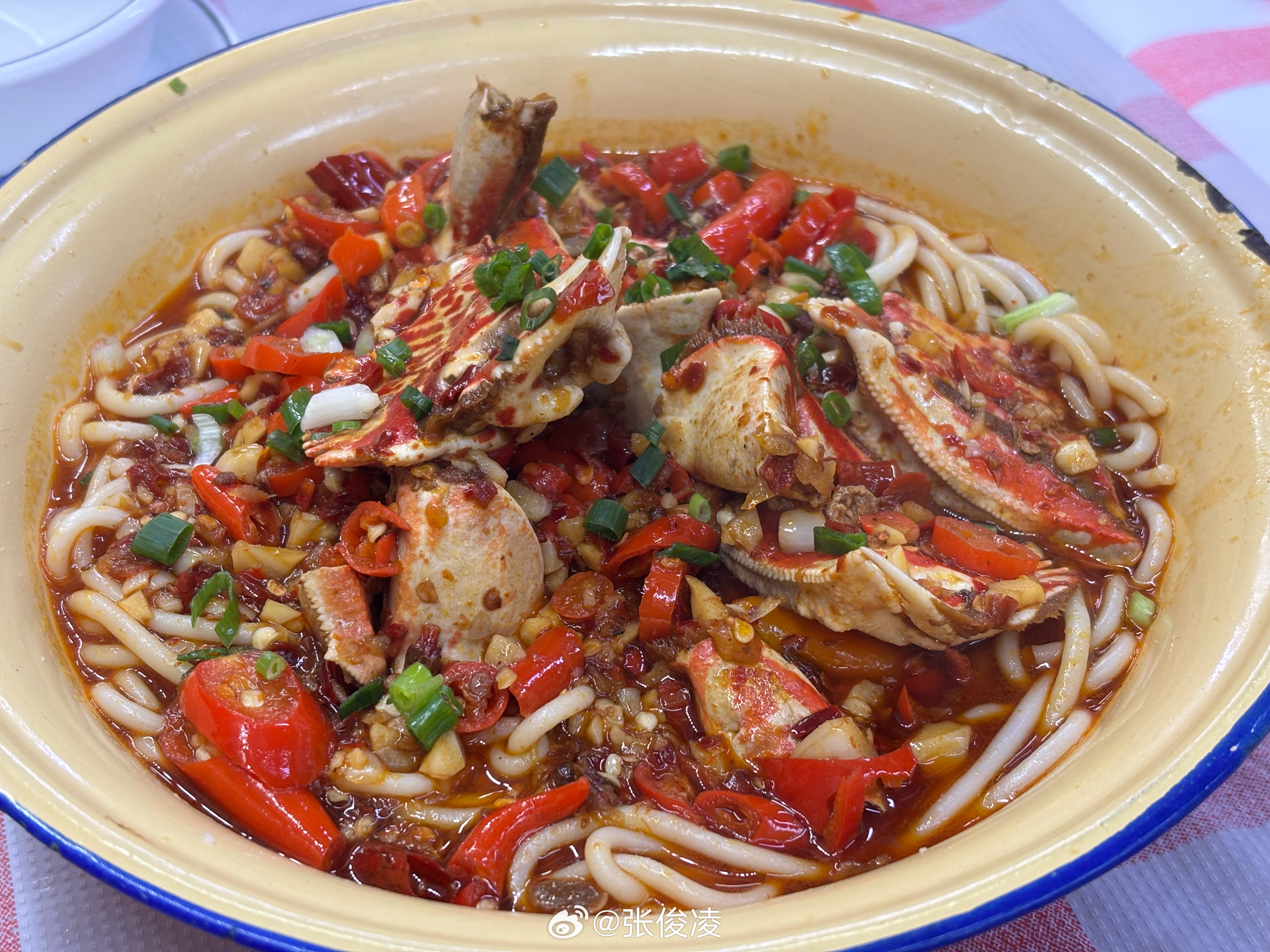 女人，江西的辣也没有你辣。[微笑]​​​