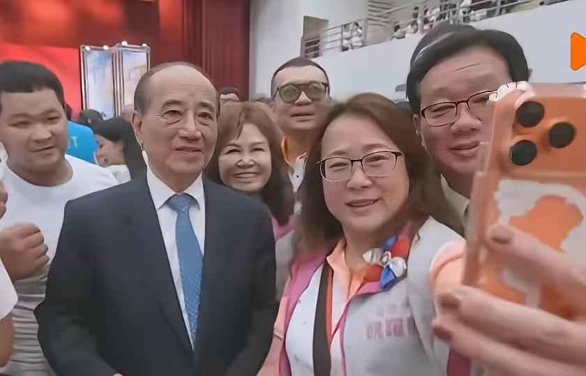 王金平最新表态：不出席今晚凯道游行王金平说了，今晚凯道那场反毒油集会，他不去