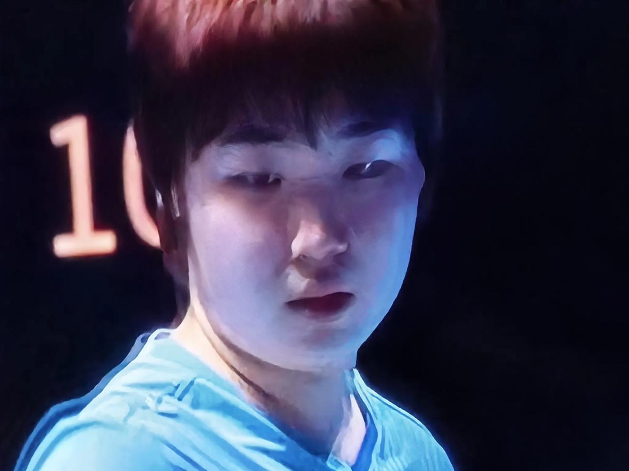 蒯曼好样的。4：3拿下佐藤瞳。为曼昱好好的教训了她，涨士气。打满七局，多方位