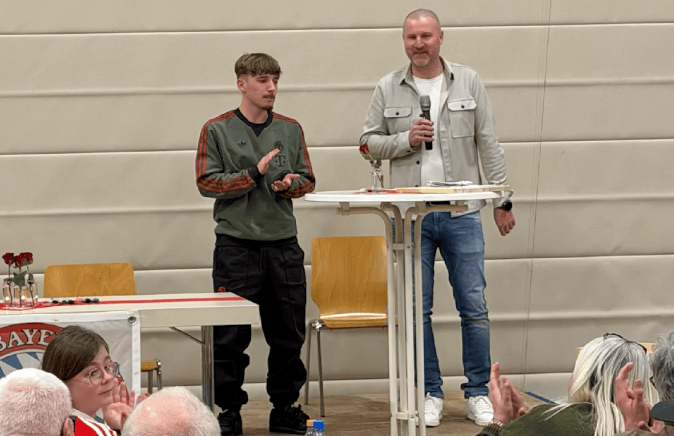 儿皇梦? 图片报: 卡尔和皇马的渊源始于10岁时在皇马试训