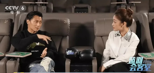2019年，未婚的谢婷婷生下女儿。媒体问父亲谢贤:“外孙女生父是谁？”谢贤一