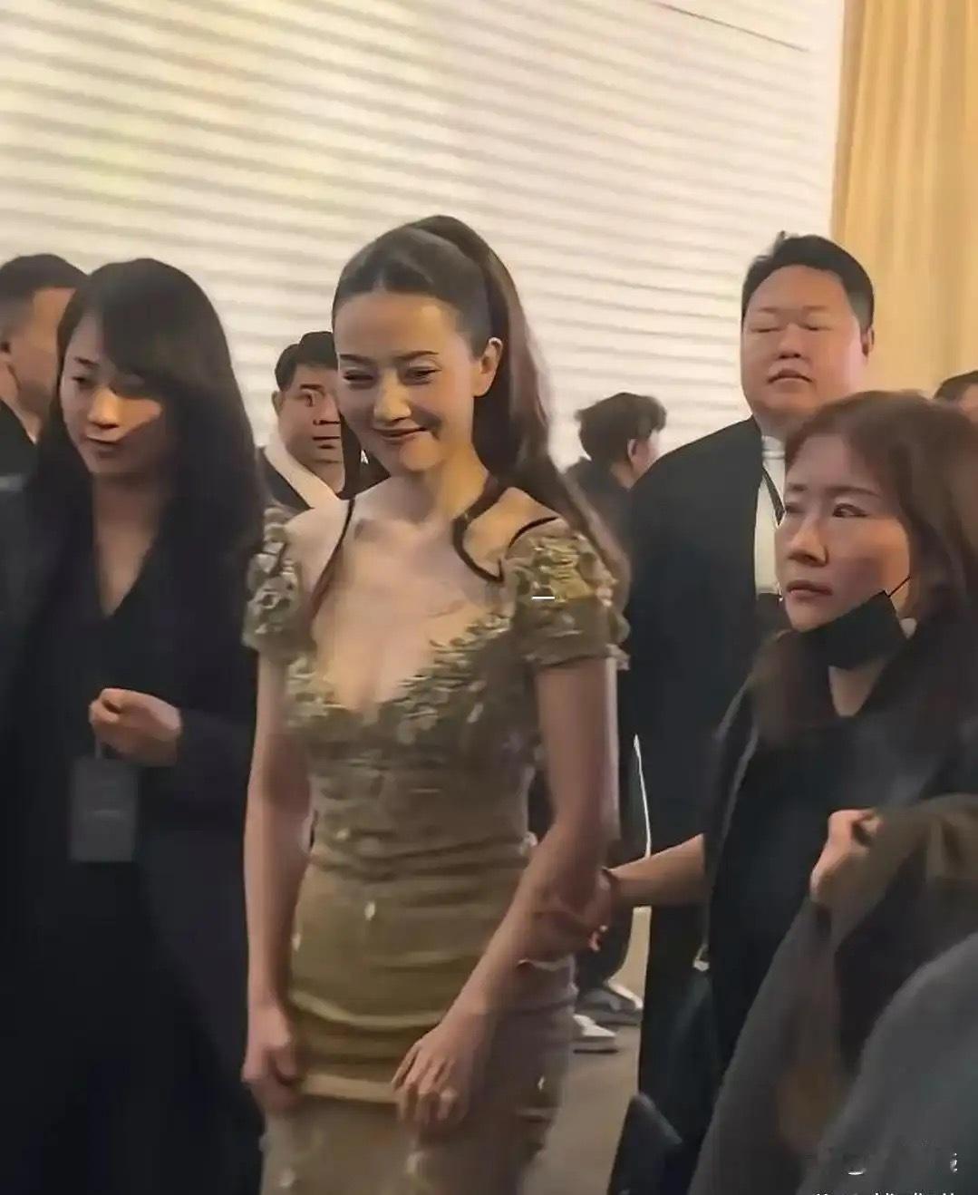 看到高圆圆突然我就释怀了