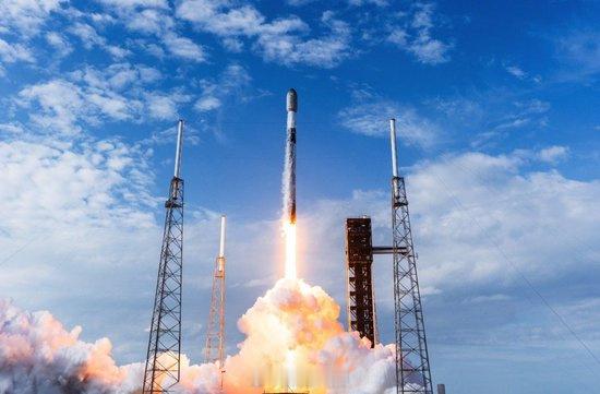 教授称中国无需复制SpaceX我们复制的了SpaceX吗？如果星舰是我们的，大