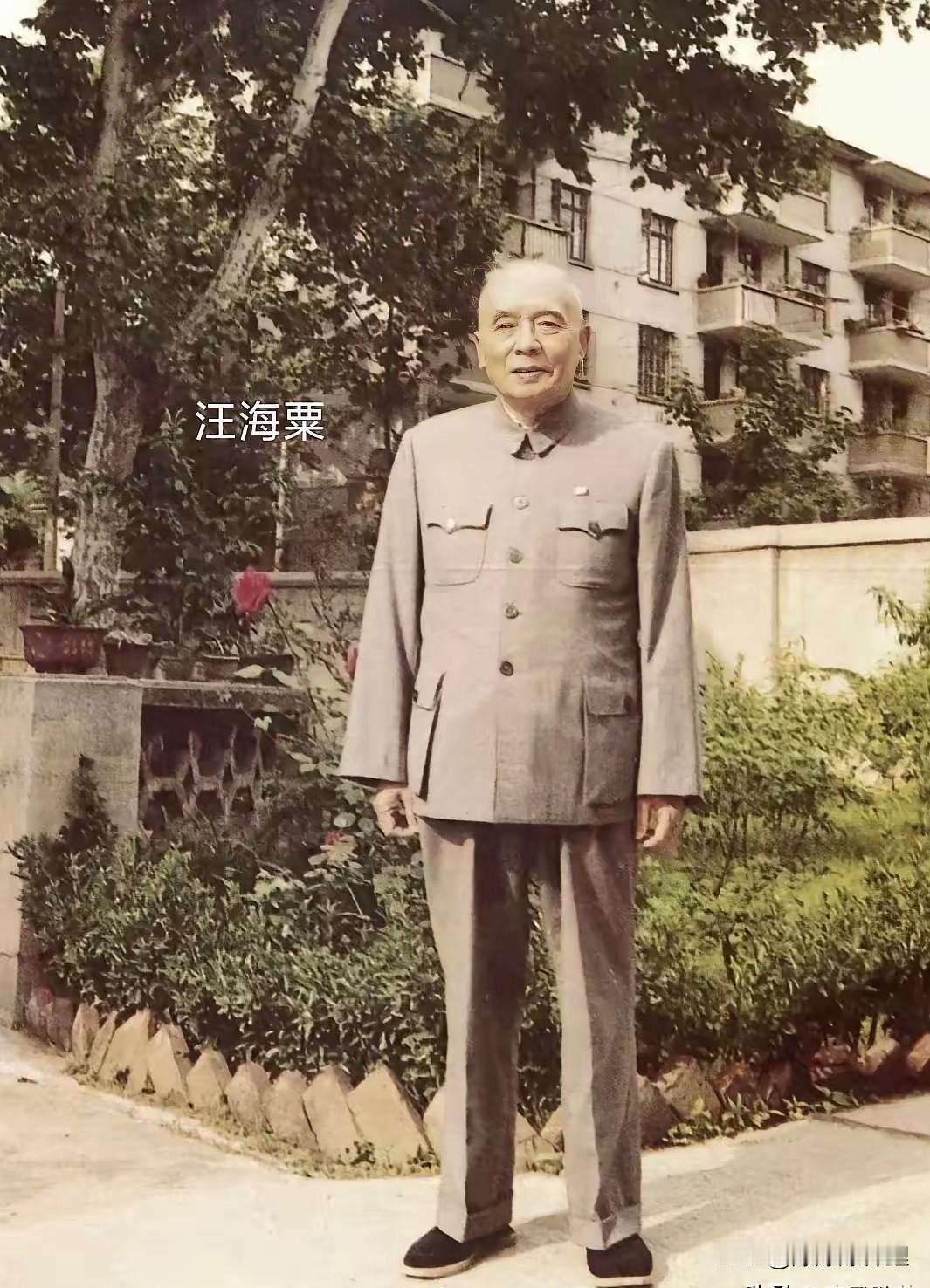 南博画卷这瓜是越吃越心惊，本来以为就是个文物纠纷，没成想顺藤摸瓜竟刨出了40多年