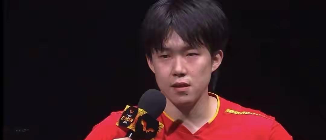 韩国选手张宇珍0:3负于世界第一王楚钦，他输的心服口服，第一局直接打了个10:2