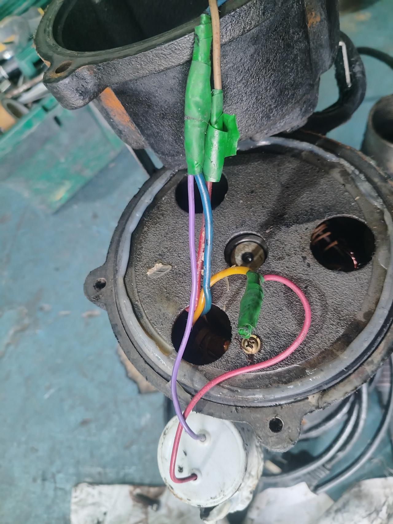 今天老板又说我了，说这个电机烧了跟我工作没做好有很大关系，说好好的一个电机为什么